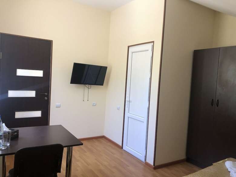 Hotel Check Inn Dilijan - Guest House