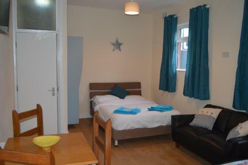 Apartamentos Central Cove Guesthouse