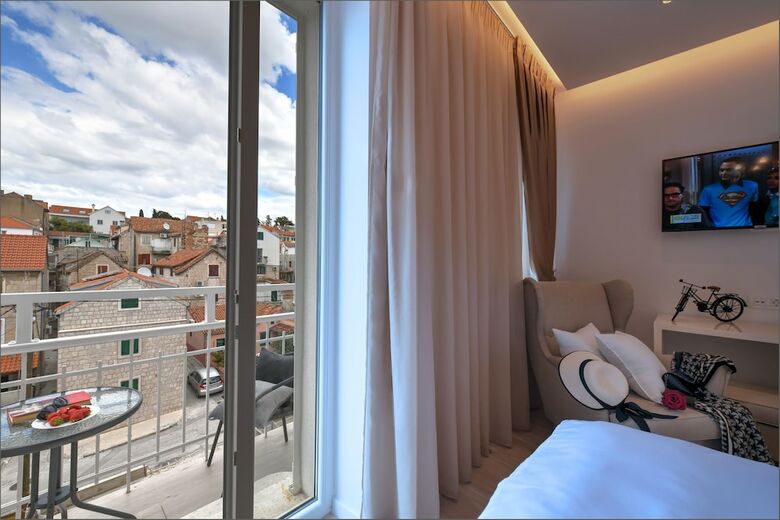 Hotel Via Porto Rooms