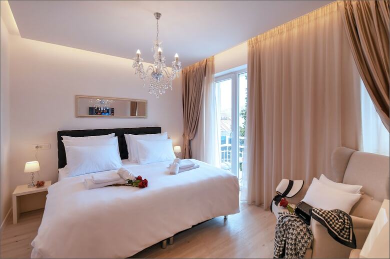 Hotel Via Porto Rooms