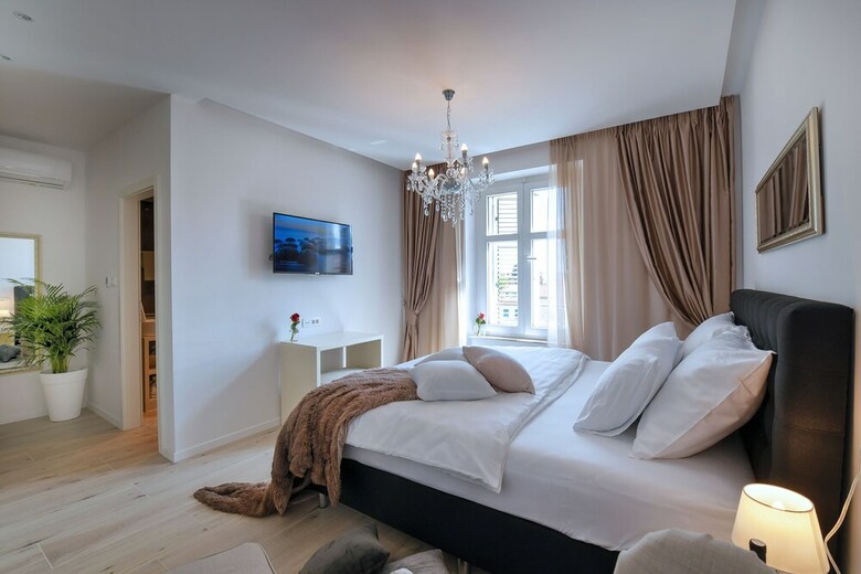 Hotel Via Porto Rooms