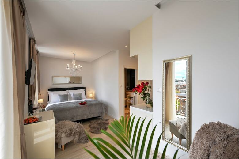 Hotel Via Porto Rooms