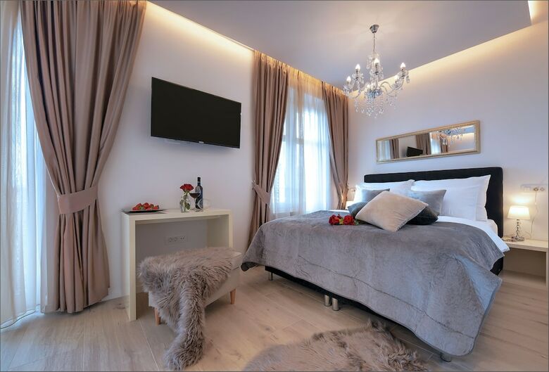 Hotel Via Porto Rooms
