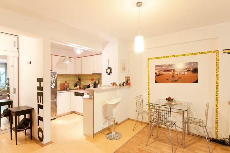 Fm Premium 1-bdr Apartment - Cool & Cozy