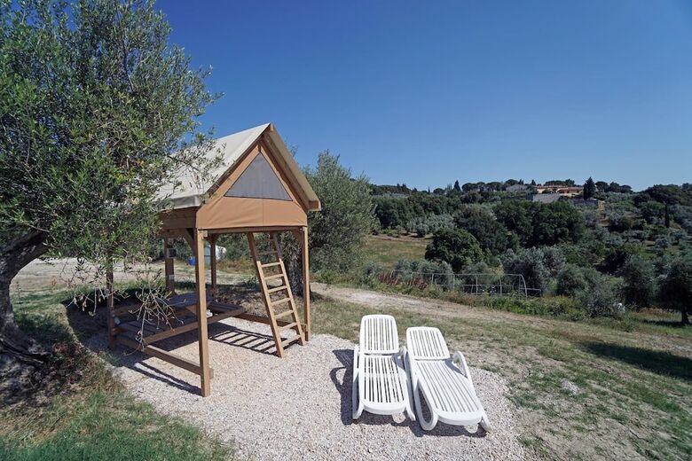 Posada Glamping Tuscany Podere Cortesi