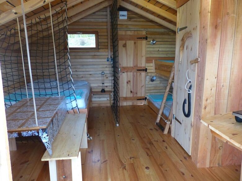 Camping Les Castors - Cabanes Insolites