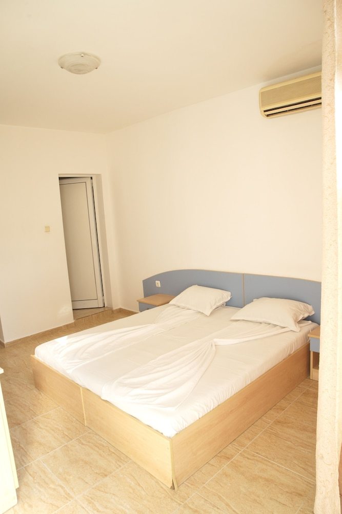 Hotel Daisy Guest House