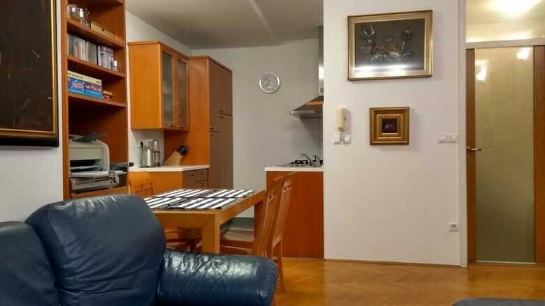 Apartamentos Mojca's Home