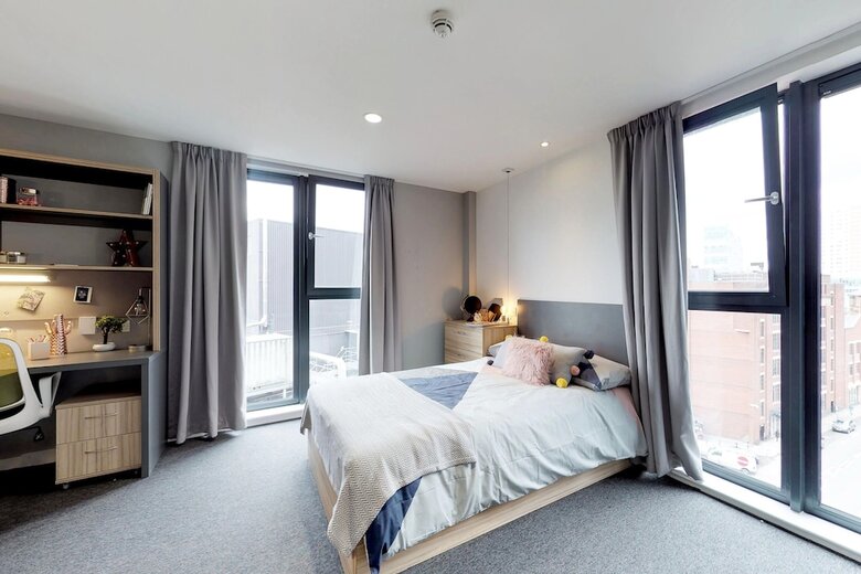 Hotel Hashtag Glasgow (Student Only - Id Required)