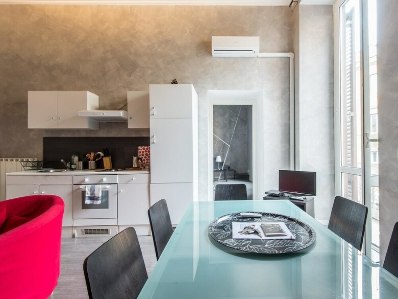Rsh Ara Pacis Enchanting Apartment