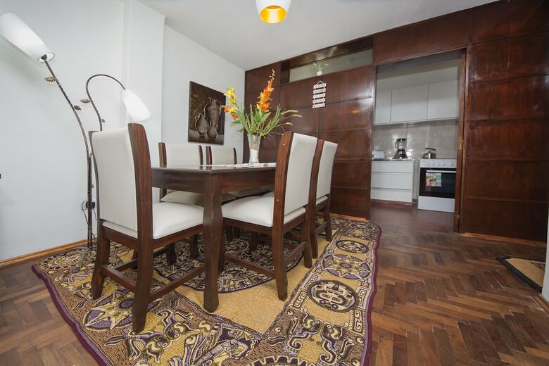 Apartamentos Dean Funes X22