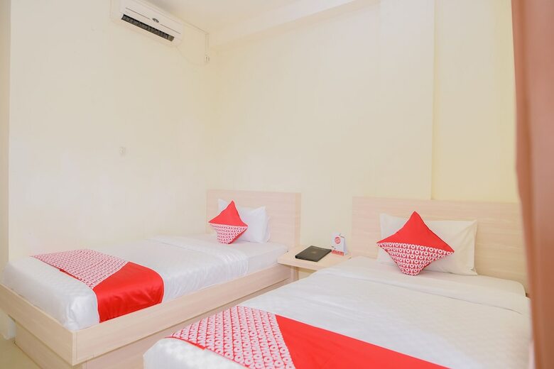 Oyo 854 Ub Caisar Hotel