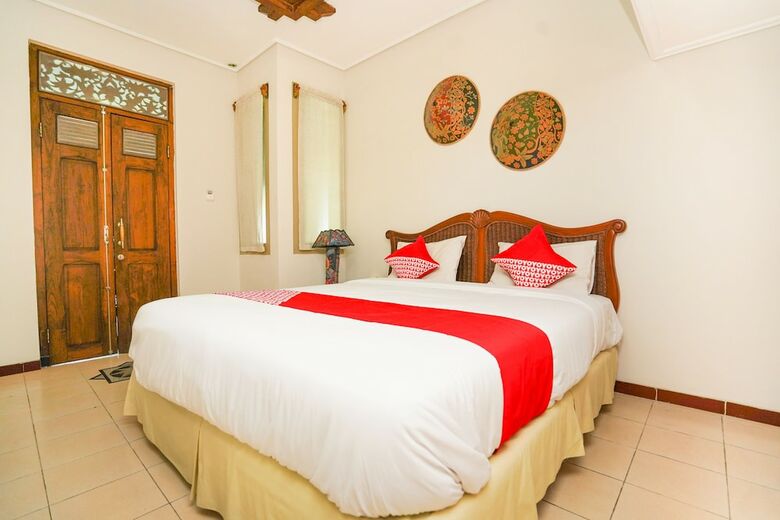Hotel Oyo 751 Hoormoes House