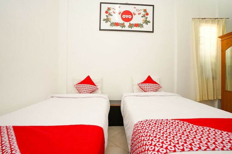 Hotel Oyo 662 Miracle Homestay Syariah
