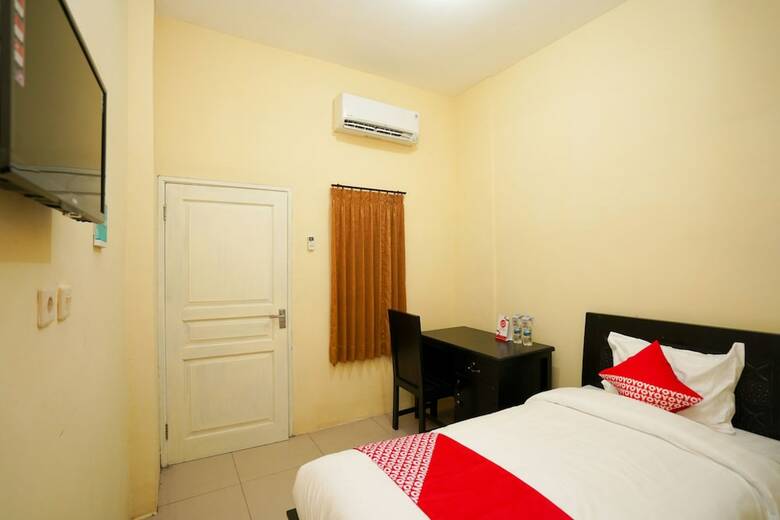 Hotel Oyo 662 Miracle Homestay Syariah