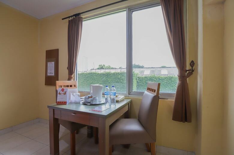 Oyo 918 Hotel Senen Indah