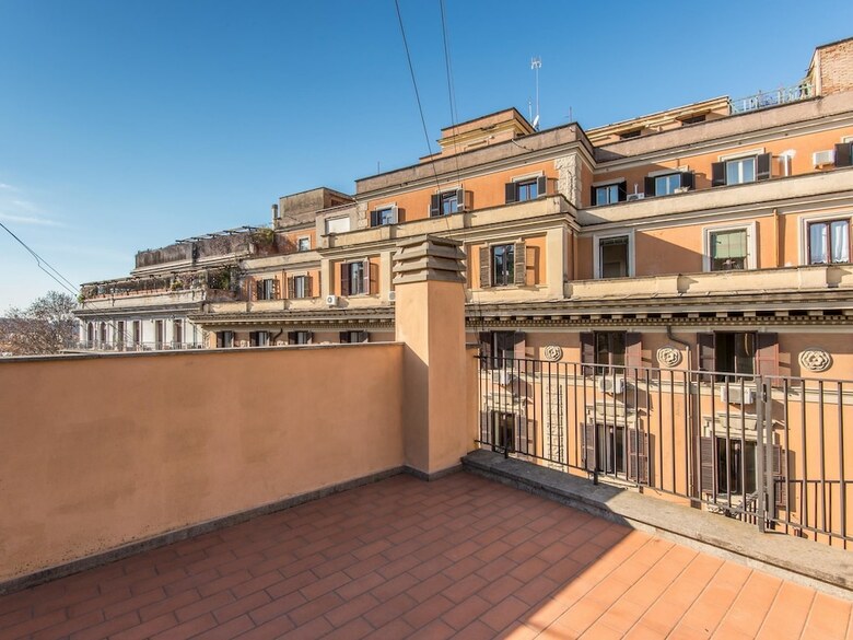 Rsh Barberini Luxury Terrace Apartment