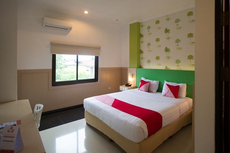 Capital O 949 Royal Park Hotel