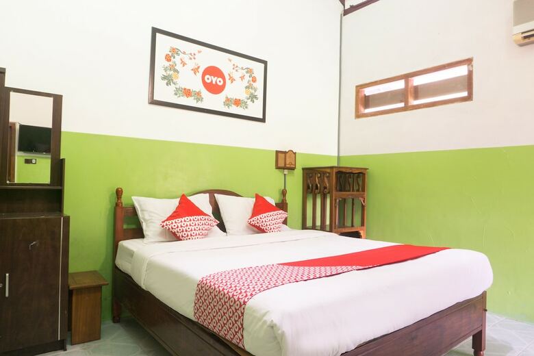 Oyo 942 Srikandi Hotel