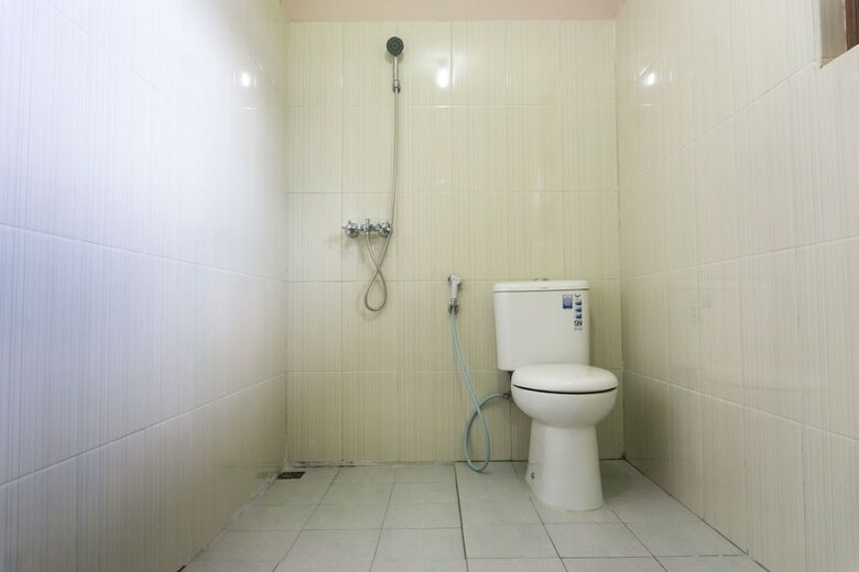 Oyo 942 Srikandi Hotel