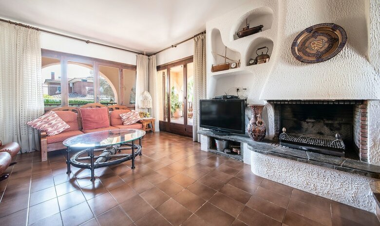 Villa Casa Tenis Park (R84)