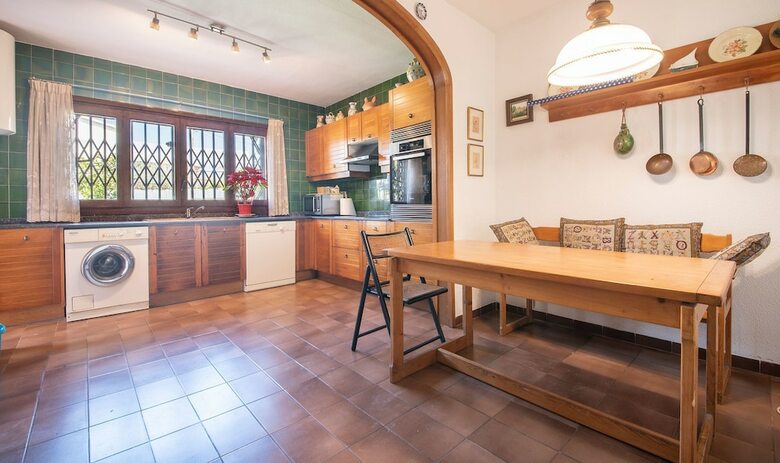 Villa Casa Tenis Park (R84)