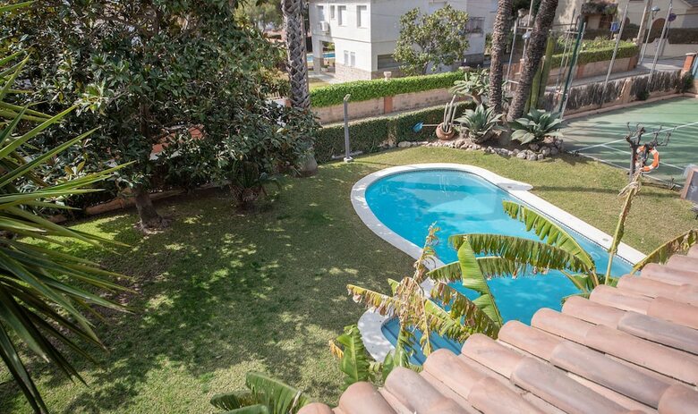 Villa Casa Tenis Park (R84)