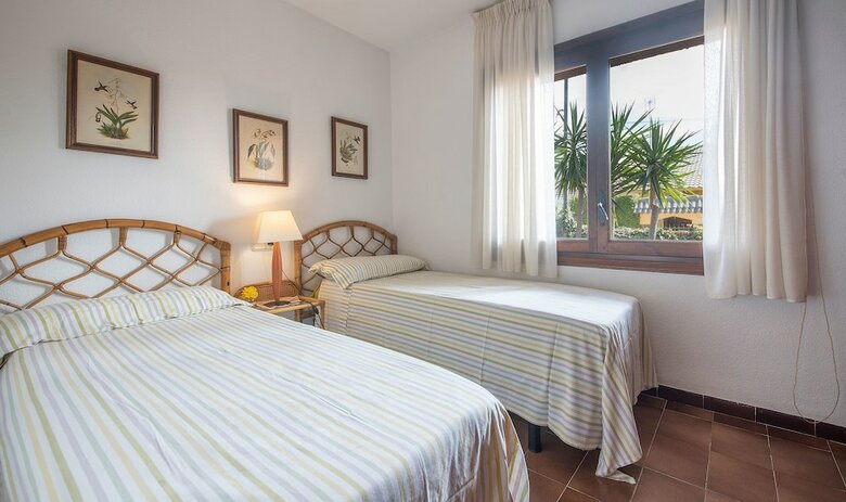 Villa Casa Tenis Park (R84)