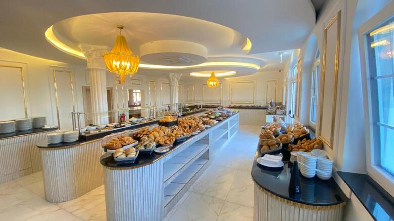 Hotel Babylon