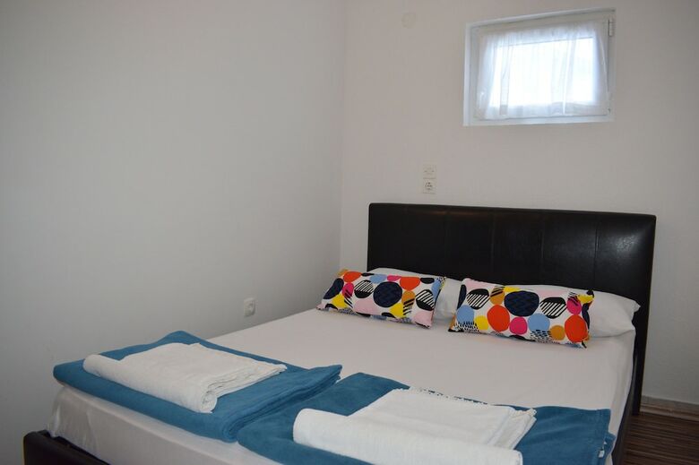 Apartments Milas