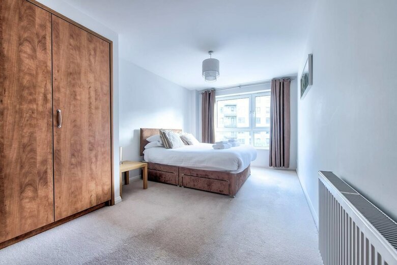 Delightful Two Bed Apartment At The Shore