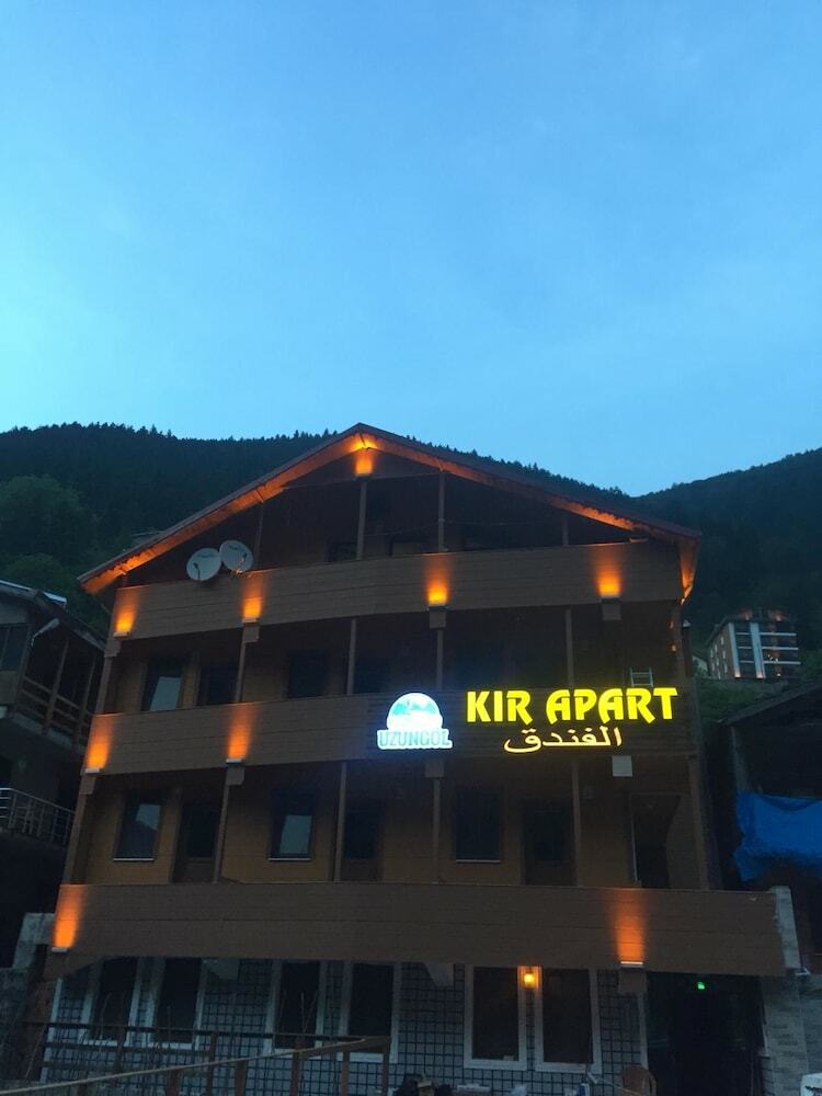 Hotel Cometouzungol Kir Apart