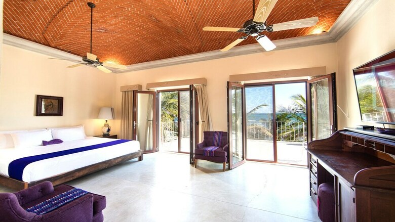 Hacienda Del Mar 7-15br Villa Full Staff By Rmh
