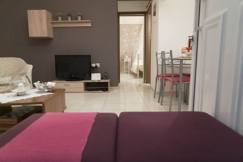 Sofia's Residence By Checkin