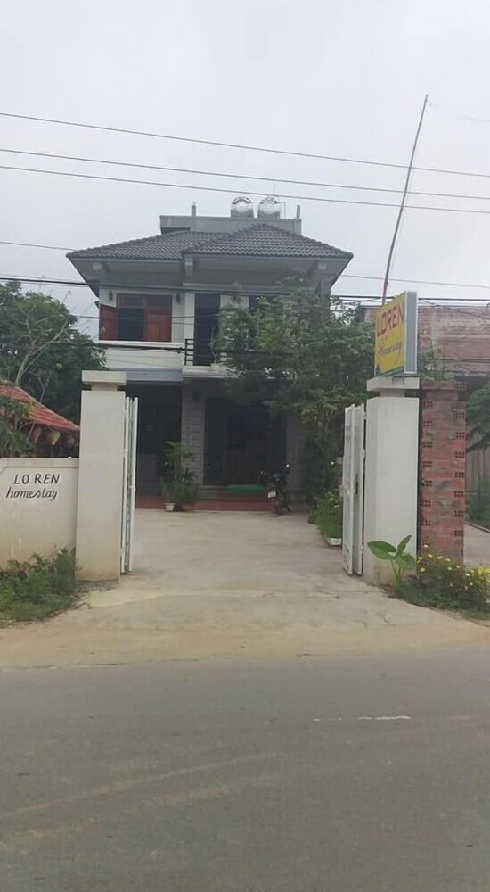 Bed & Breakfast Loren Homestay