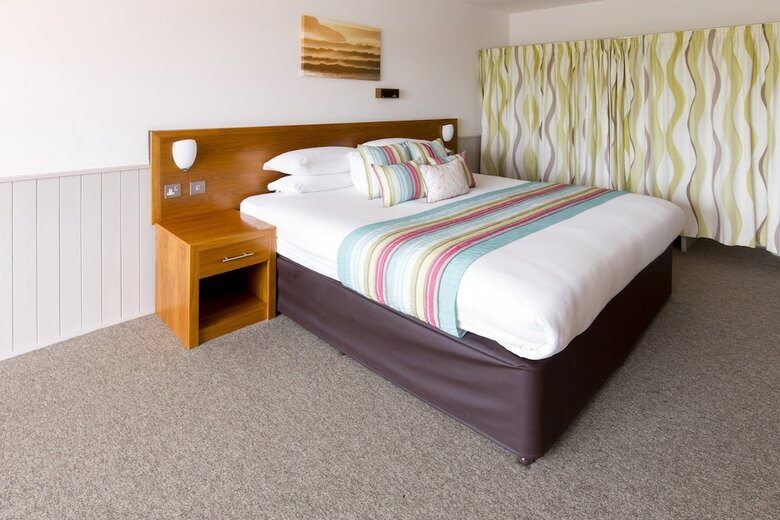 Sands Resort Hotel & Spa