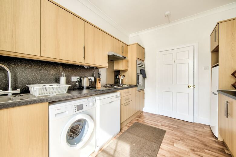 Apartamentos Spacious 2br Home In New Town