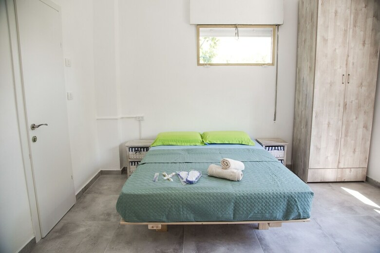 Rooms At R&a Apartment