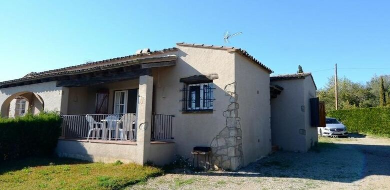 Casa Con Jard�n Y Parking Exterior Cerca Del Mar