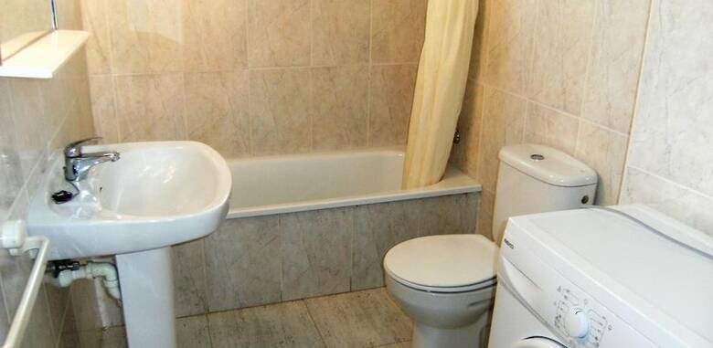 Casa Con Jard�n Y Parking Exterior Cerca Del Mar