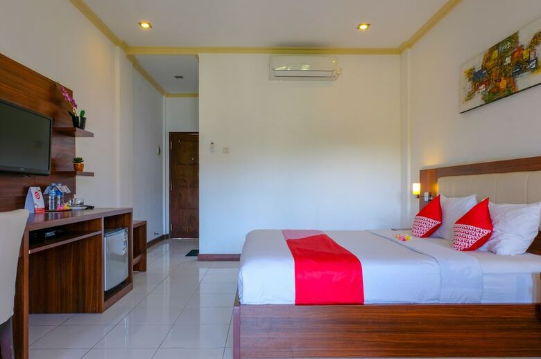 Oyo 953 Family Beach Hotel