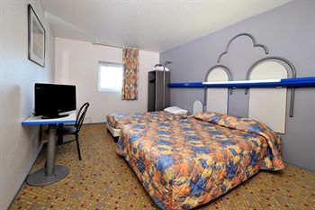 Hotel H�tel Balladins Grigny