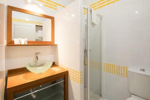 Apartamentos Les Collines Iduki