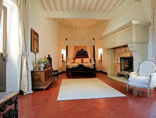 Bed & Breakfast Chateau De La Barben
