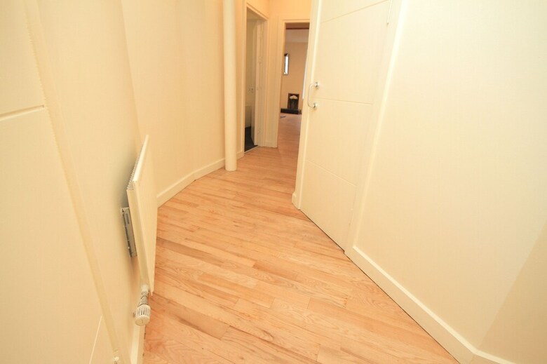 5 Star Dame Street Apartment