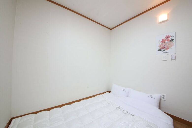 Hotel Bee House Hostel