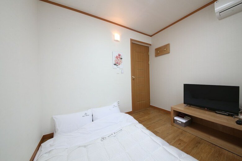 Hotel Bee House Hostel