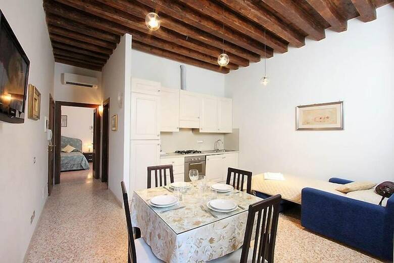 City Apartments - Canova