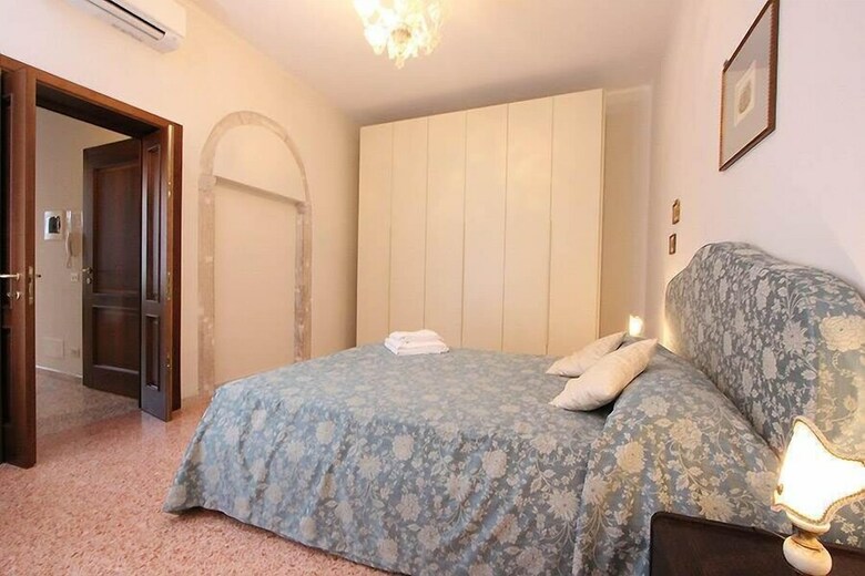 City Apartments - Canova