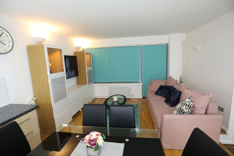 Apartamentos Beautiful 2 Beds Woolwich Central Apt